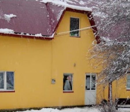 Біля Комори Pilipets Ngoại thất bức ảnh